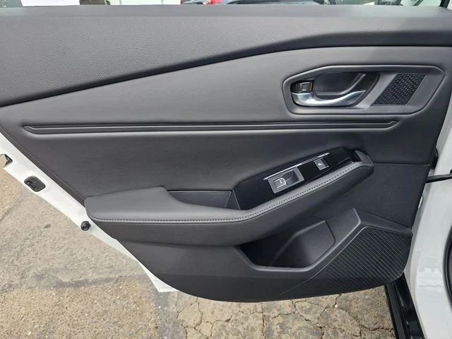 2026 Honda Accord Hybrid Touring - Photo 13
