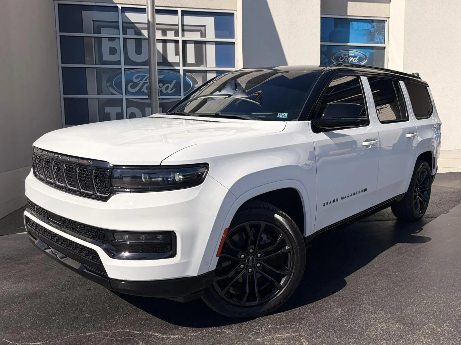 2024 Jeep Grand Wagoneer