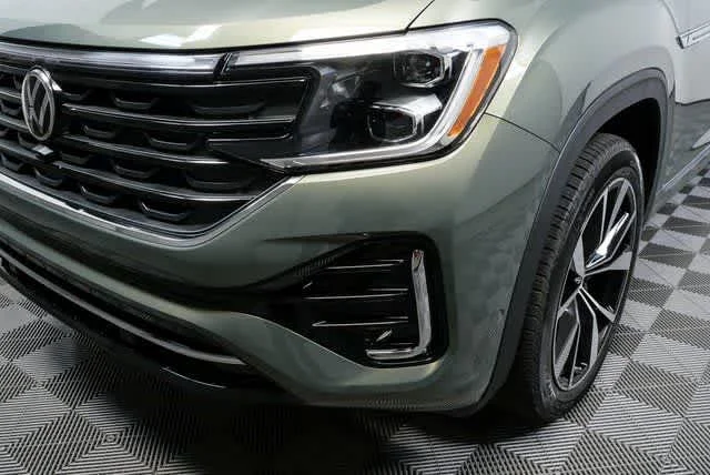 2026 Volkswagen Atlas Cross Sport SEL Premium R-LINE - Photo 35