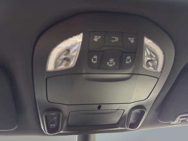2026 Chrysler Pacifica Select - Photo 22