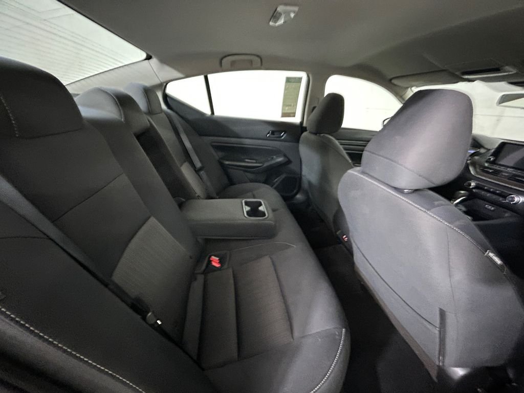 Used 2024 Red Nissan 2.5 SV image 17