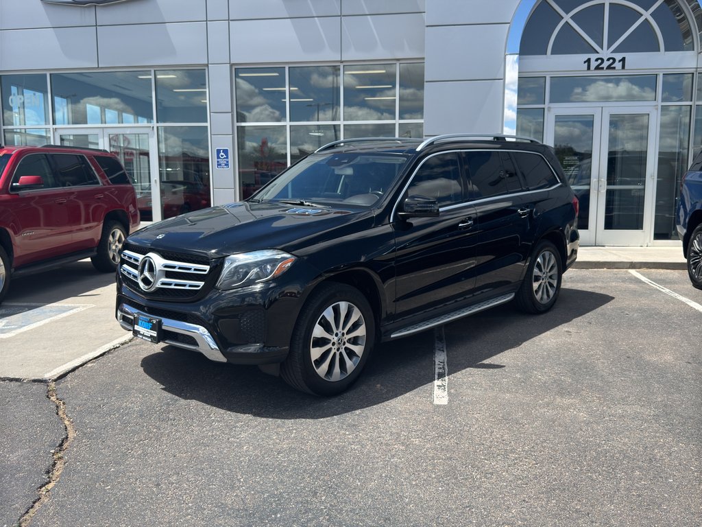 Used 2019 Black Mercedes-Benz 450 4MATIC® image 1