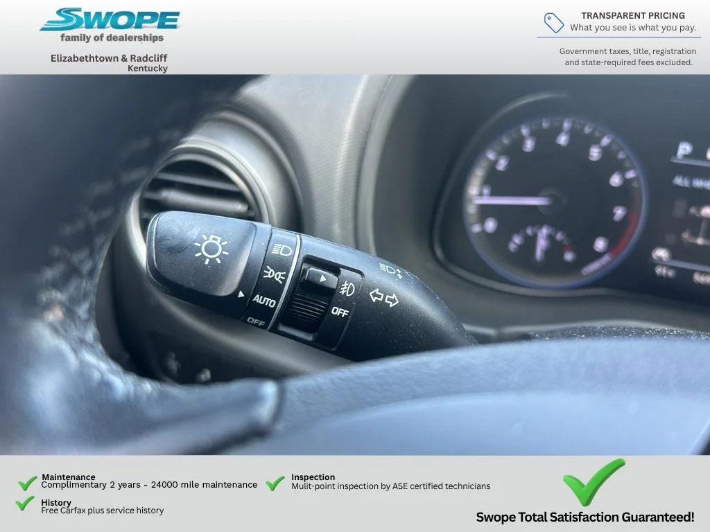 Used 2020 Pulse Red Hyundai Limited image 23