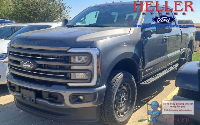 2027 Ford F-350 Super Duty XLT