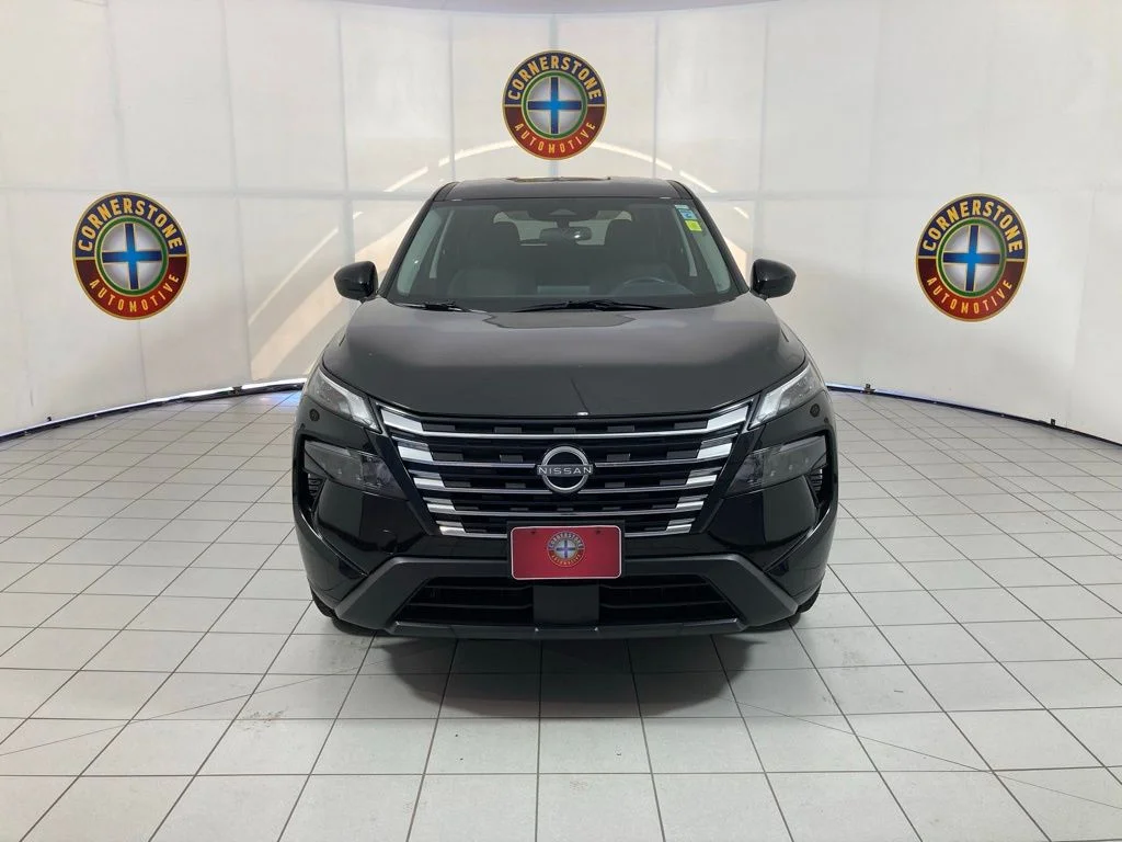 Used 2025 Black Nissan SV image 18
