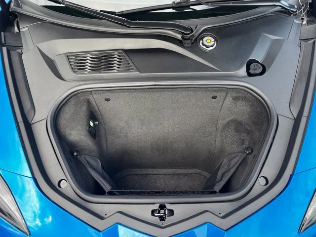 Used 2025 Riptide Blue Metallic Chevrolet 2LT image 25