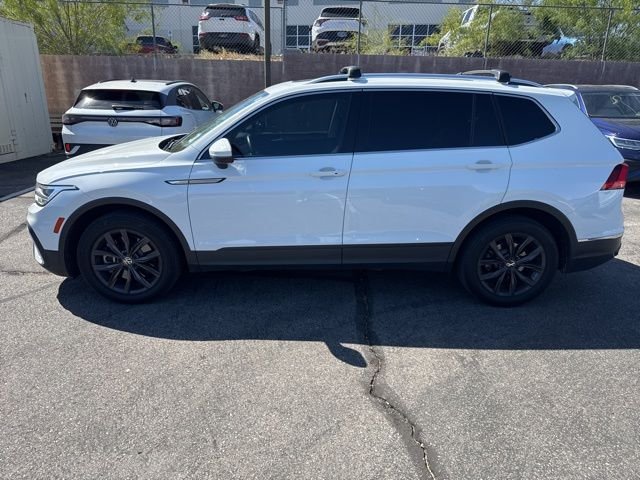 2022 Volkswagen Tiguan SE