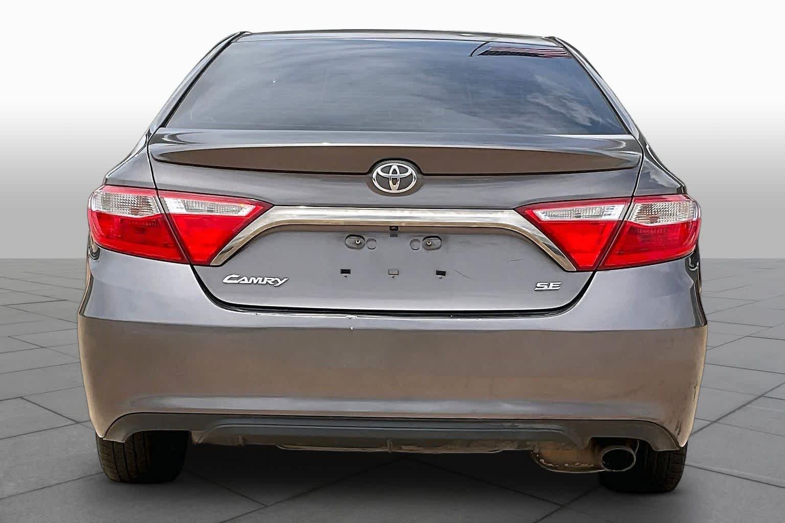 Used 2015 Predawn Gray Mica Toyota SE image 3