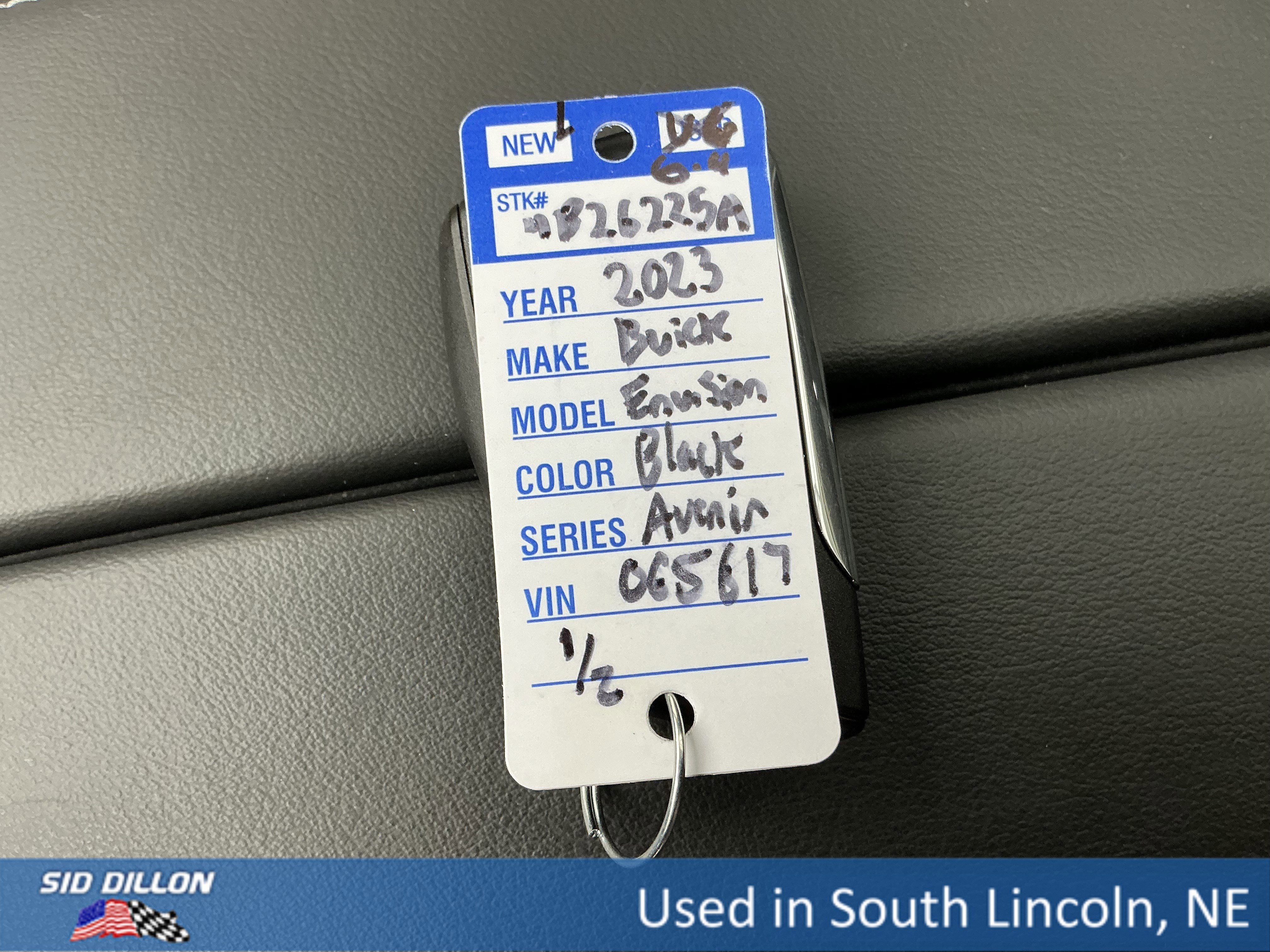 Used 2023 Ebony Twilight Metallic Buick Avenir image 8