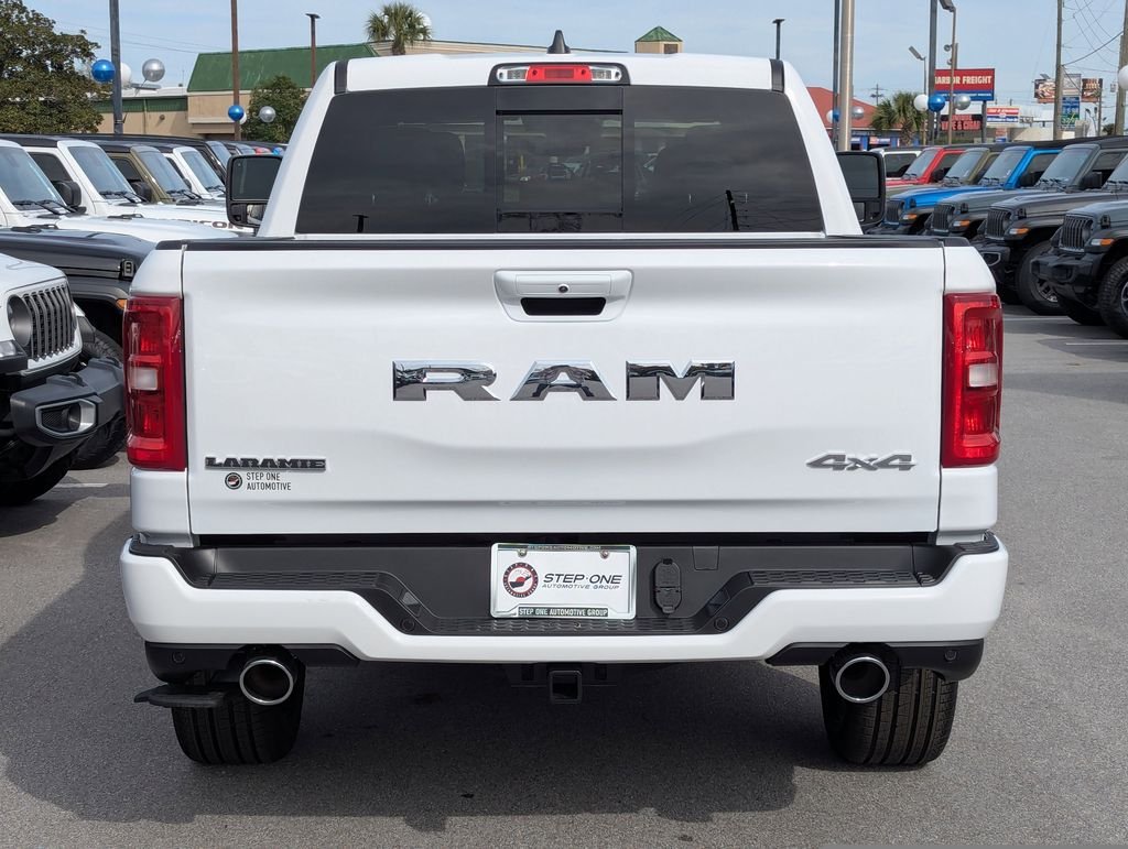 New 2026 Bright White Clear-Coat Exterior Paint Ram Laramie image 6