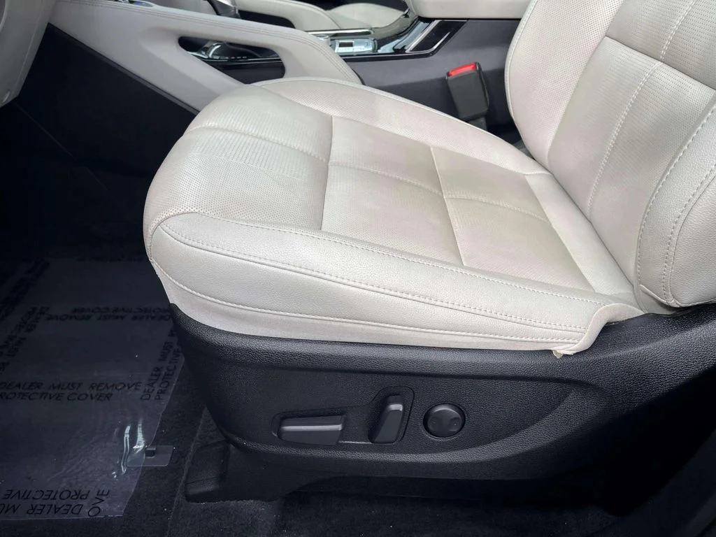 Certified Used 2024 Gravity Gray Kia EX image 27