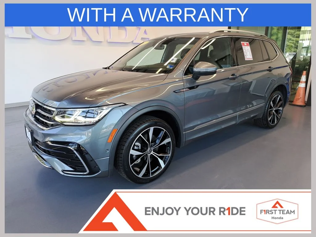 2022 Volkswagen Tiguan 2.0T SEL R-Line 4Motion's photo