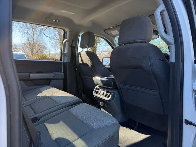 Used 2023 White Ford XLT image 8
