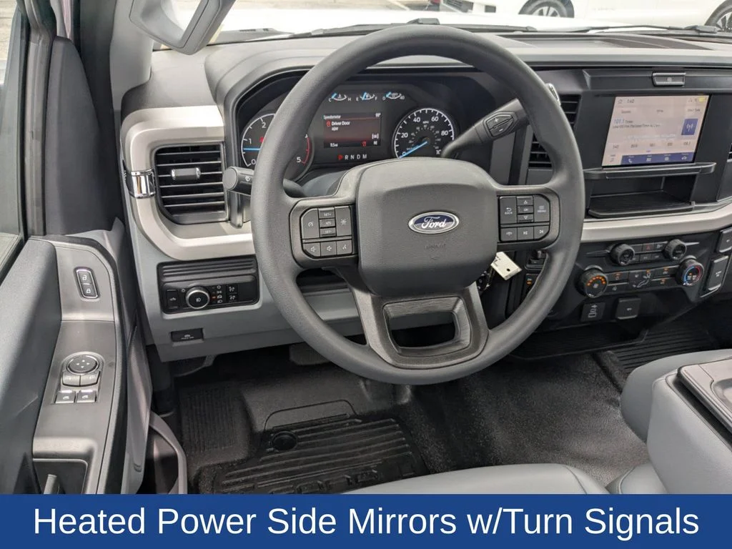 2025 Ford F-550 Super Duty Chassis Cab XL - Photo 14