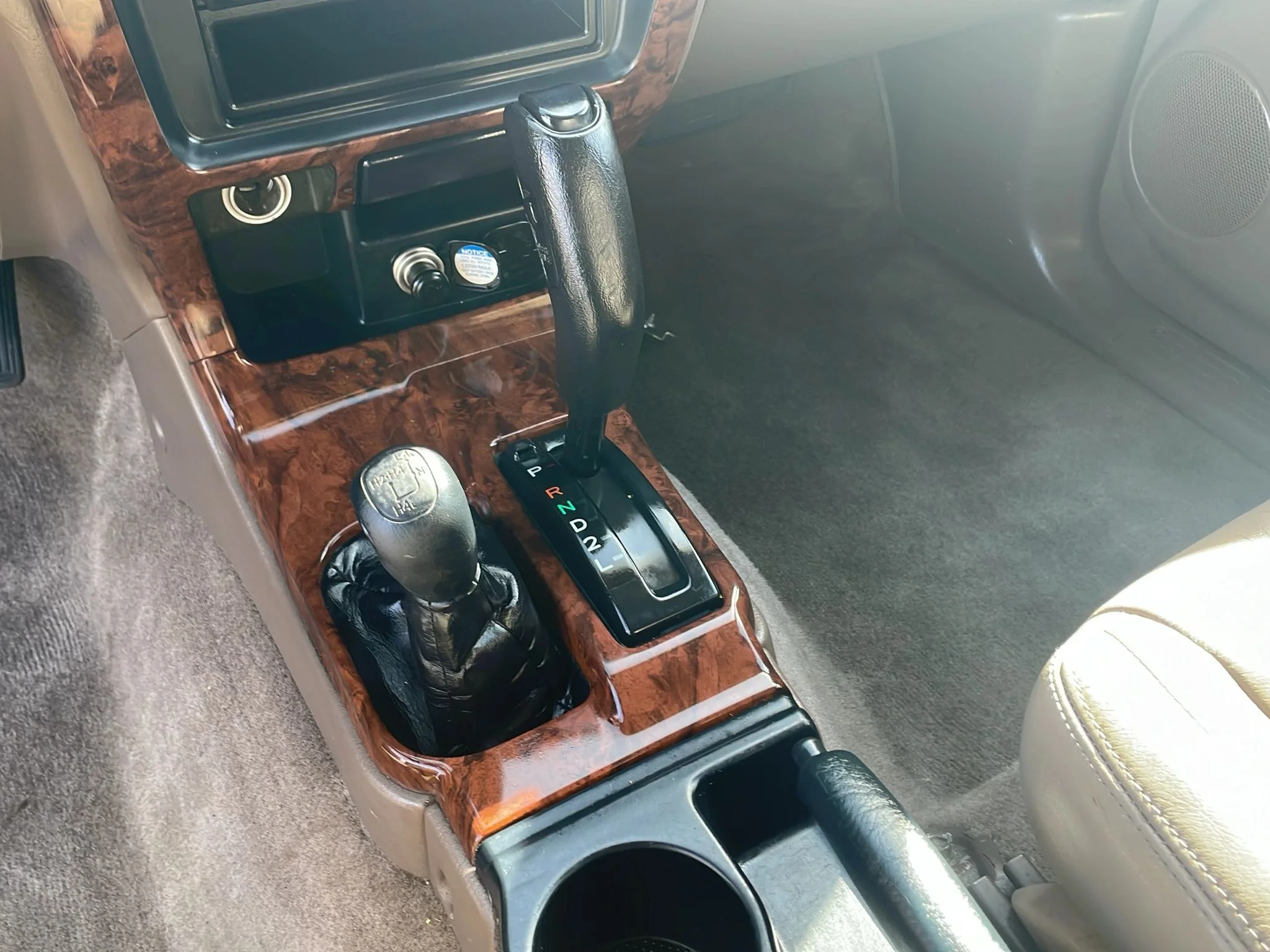 2000 Toyota 4Runner LIMITED - Photo 18