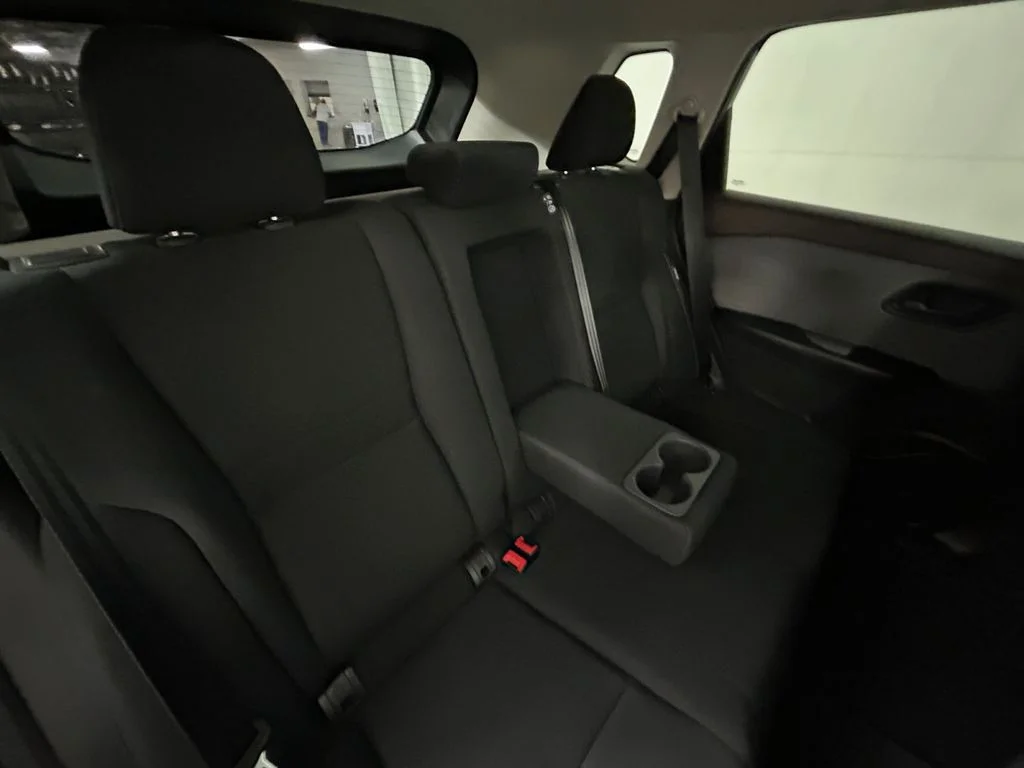 Used 2023 Gray Nissan S image 17