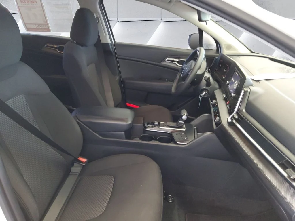 Used 2023 White Kia LX image 13