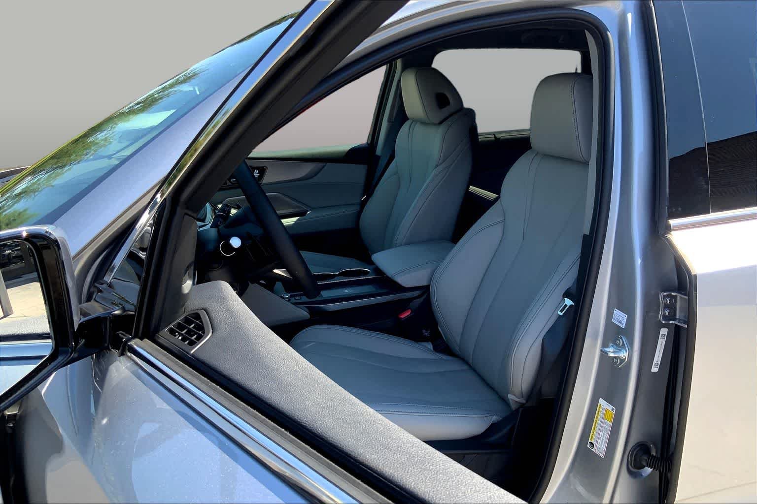 2026 Acura MDX Technology Package - Photo 18