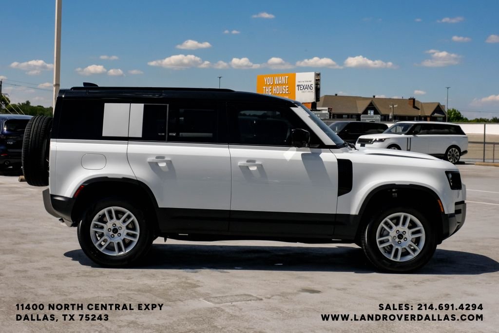 New 2026 Fuji White Land Rover S image 5