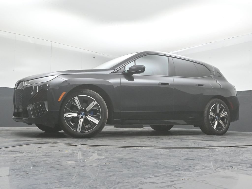 2023 BMW IX - Image 41