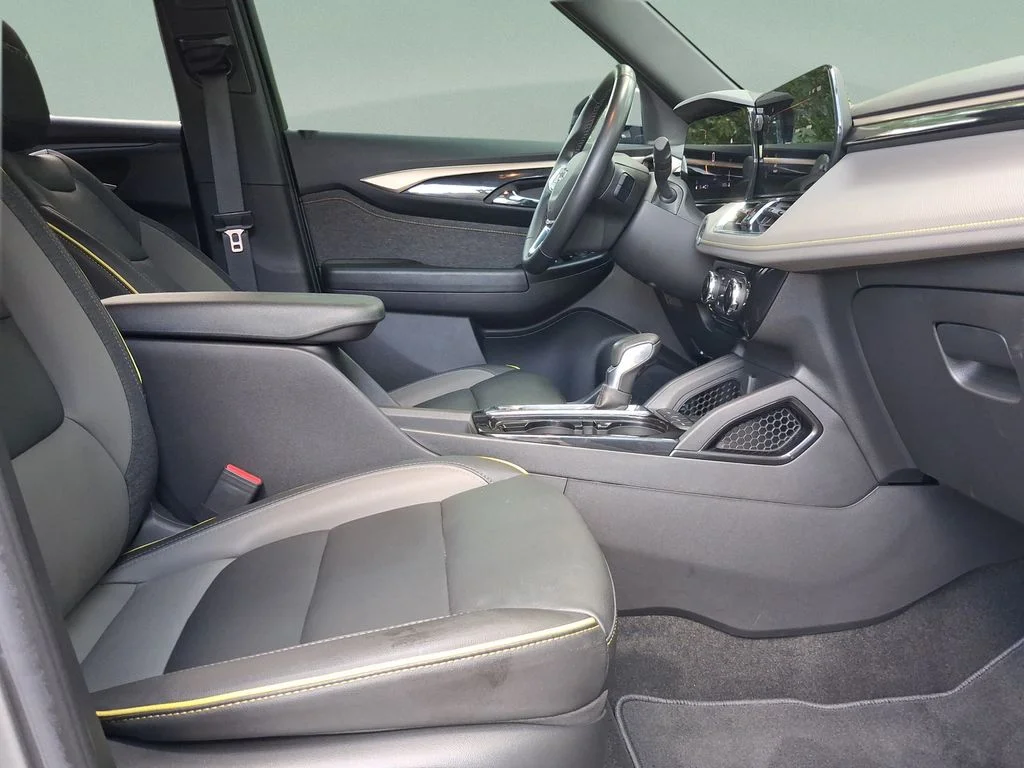 Used 2024 Sterling Gray Metallic Chevrolet ACTIV image 32