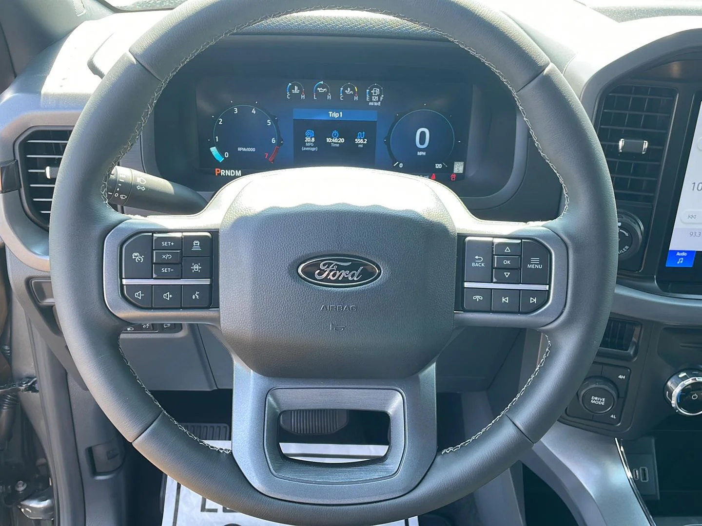 New 2026 Carbonized Gray Metallic Ford XLT image 13