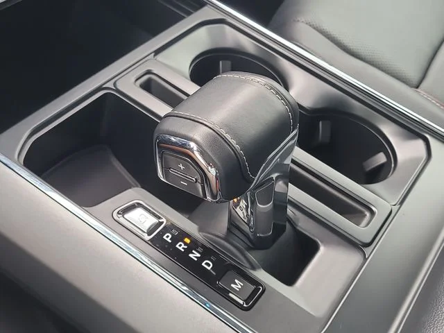 Used 2023 Black Ford Lariat image 28