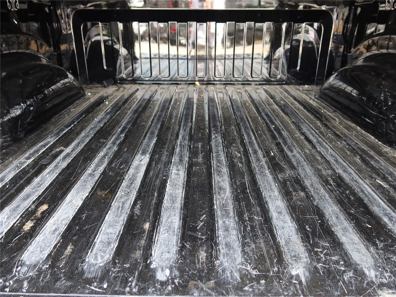 Certified Used 2025 Diamond Black Crystal Pearlcoat Ram Laramie image 5