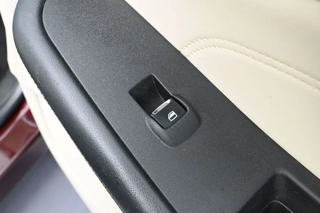 2021 Ford Edge Titanium - Photo 45