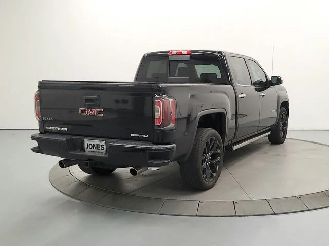 Used 2017 Black GMC Denali image 8