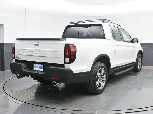New 2026 Platinum White Pearl Honda RTL image 13