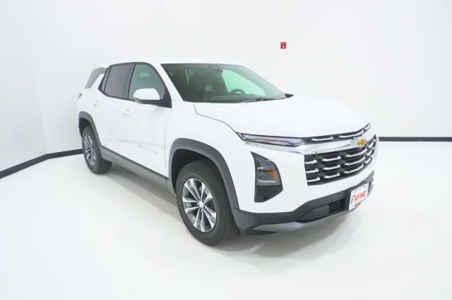 New 2027 Summit White Chevrolet LT image 3
