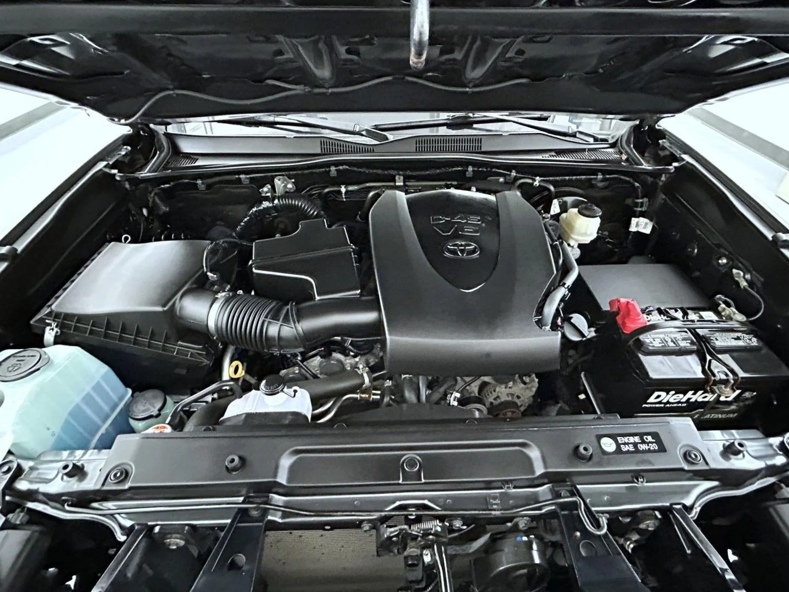 Used 2019 Gray Toyota SR5 image 24
