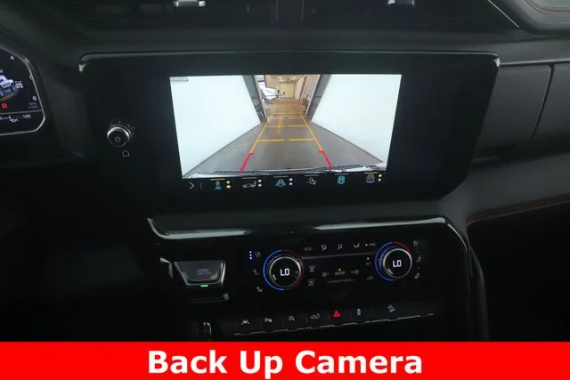 Used 2023 White GMC AT4 image 25