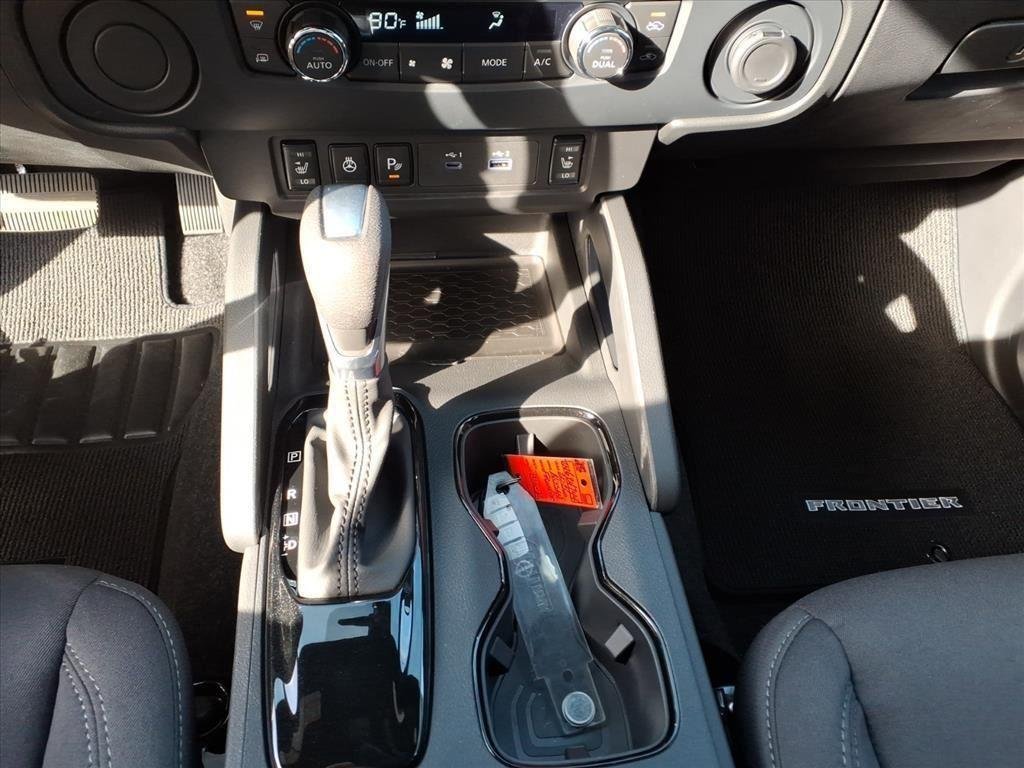 New 2026 Super Black Nissan Crew Cab SV Long Bed image 17
