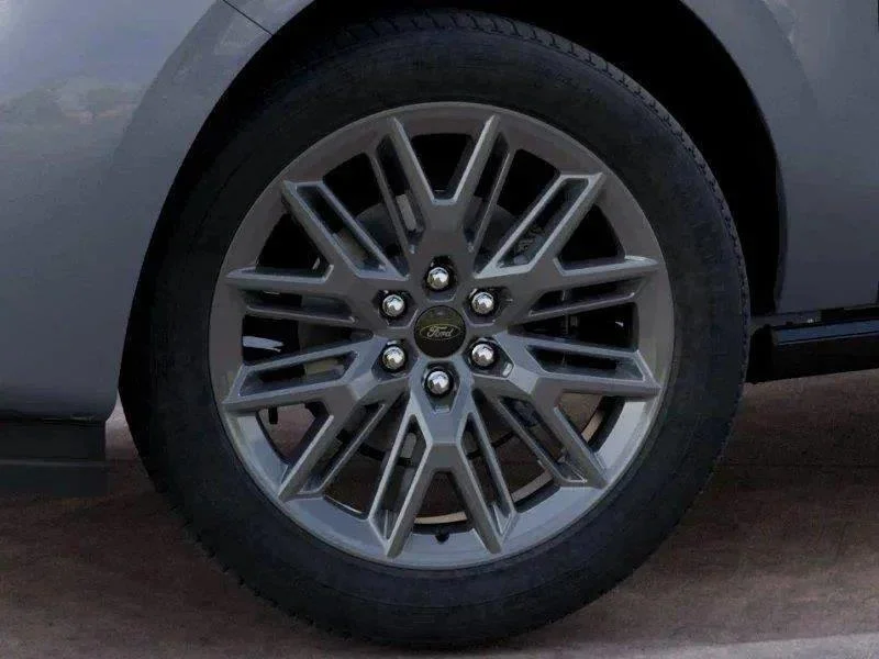New 2027 Glacier Gray Ford Platinum image 18