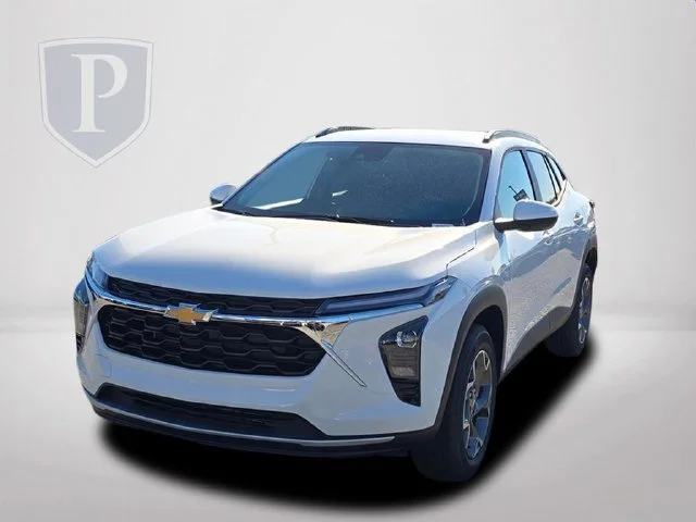 2026 Chevrolet Trax LT - Photo 12