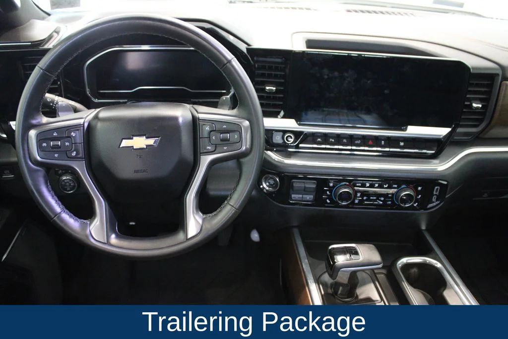 Used 2024 Beige Chevrolet High Country image 6