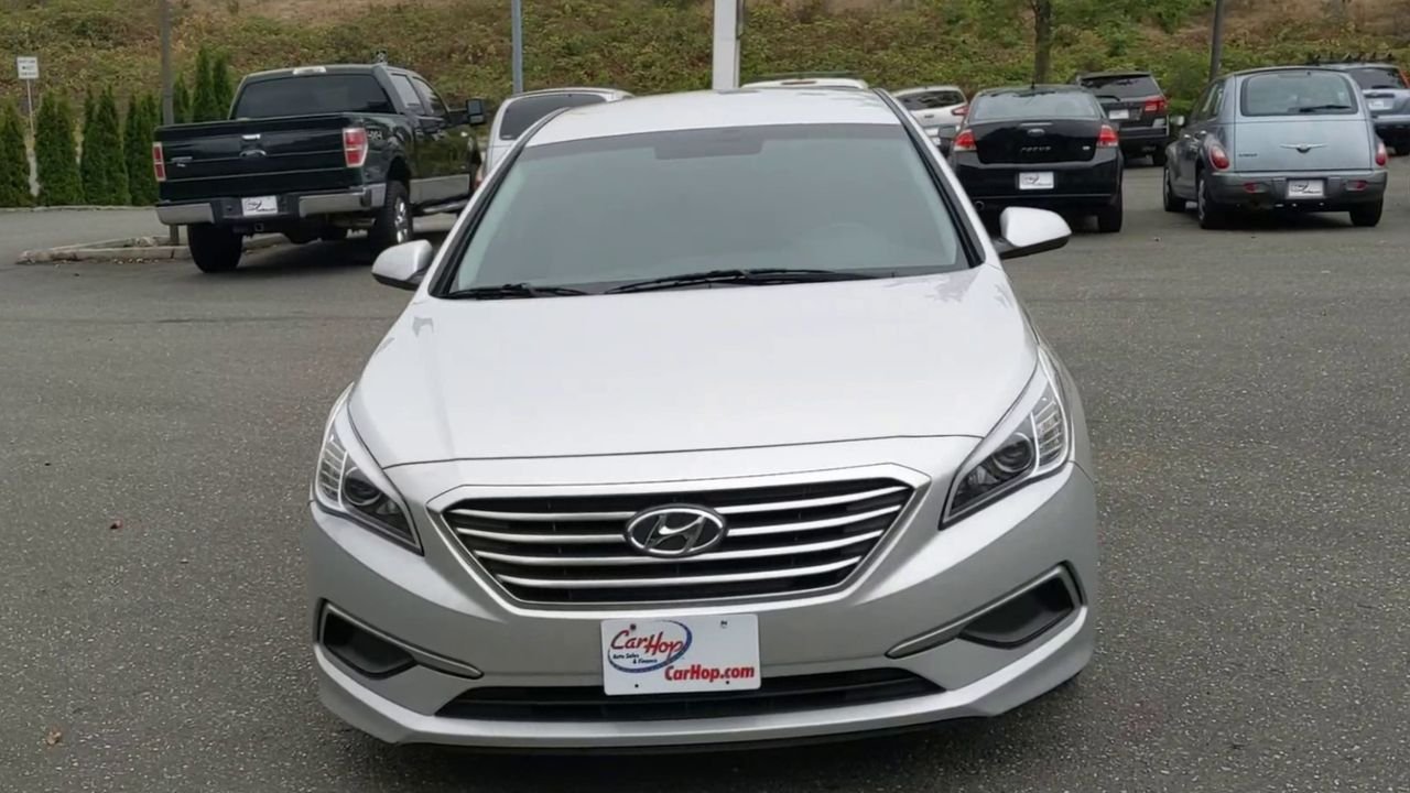 2016 Hyundai Sonata SE photo 2