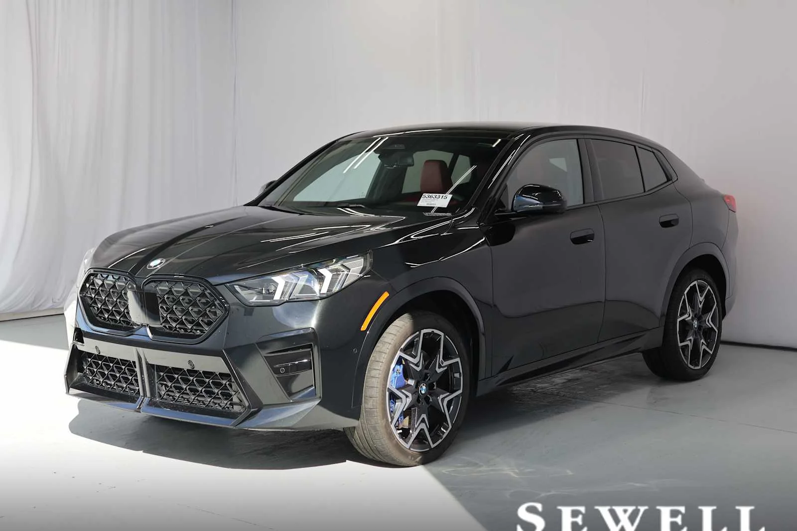 2025 BMW X2 xDrive28i