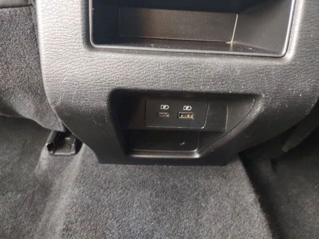 Used 2024 Gray Mitsubishi  image 19