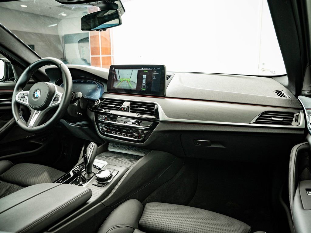 Used 2023 Black Sapphire Metallic BMW 540i xDrive image 48