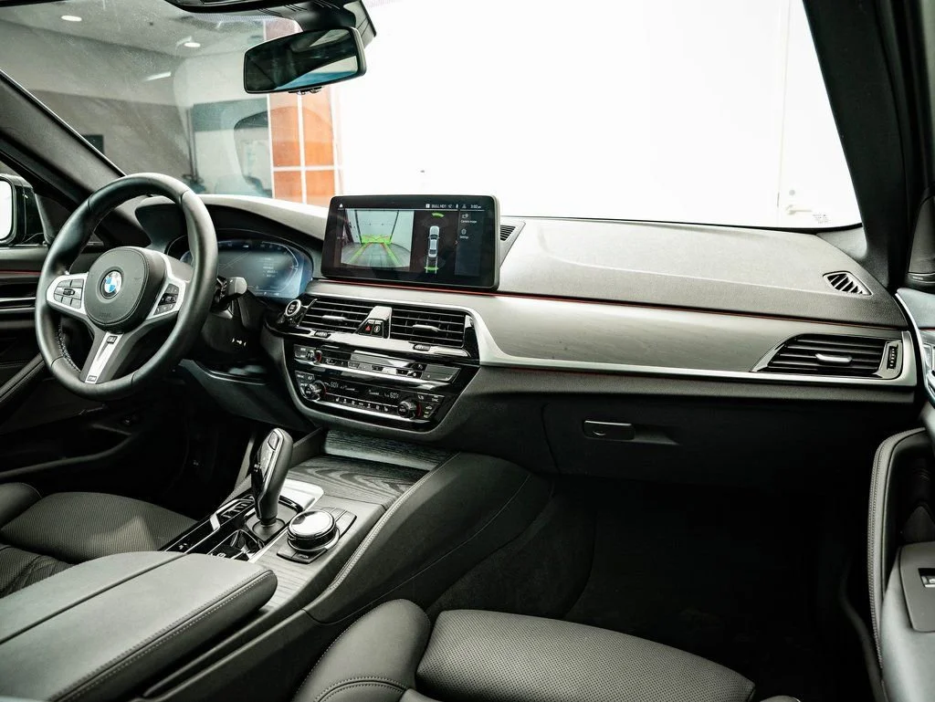 Used 2023 Black Sapphire Metallic BMW 540i xDrive image 48