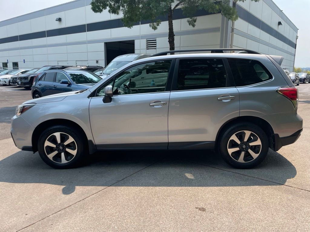 Used 2018 Ice Silver Metallic Subaru 2.5i Limited image 6