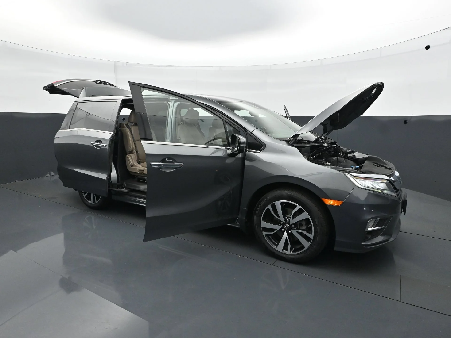 Used 2019 Gray Honda Elite Auto image 40