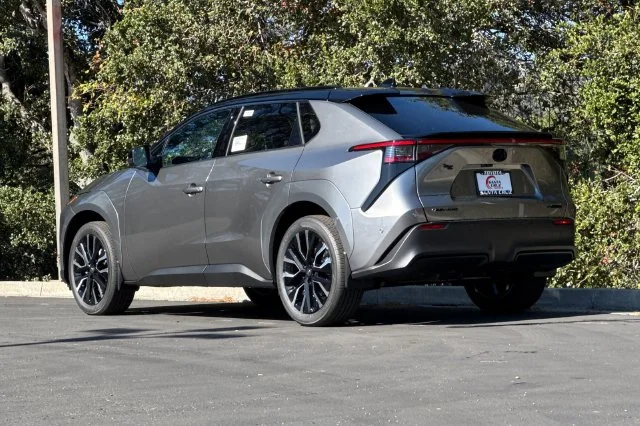 2026 Toyota bZ Limited - Photo 6