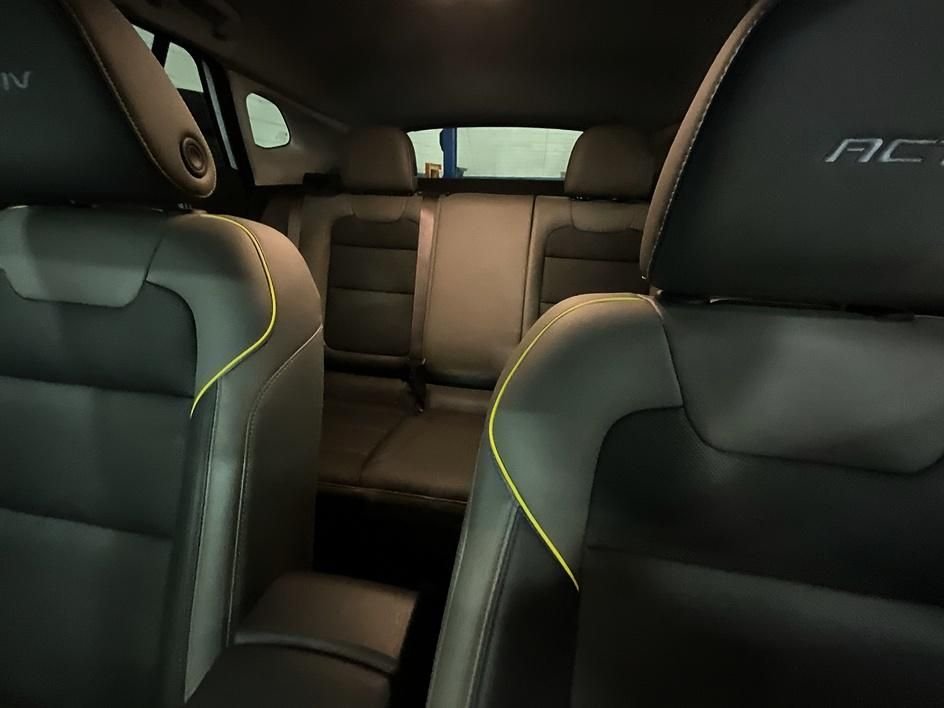 Used 2025 White Chevrolet ACTIV image 27
