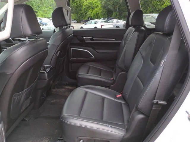 Certified Used 2025 White Kia S image 13