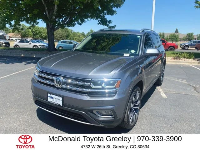 Used 2019 Silver Volkswagen SEL Premium image 1