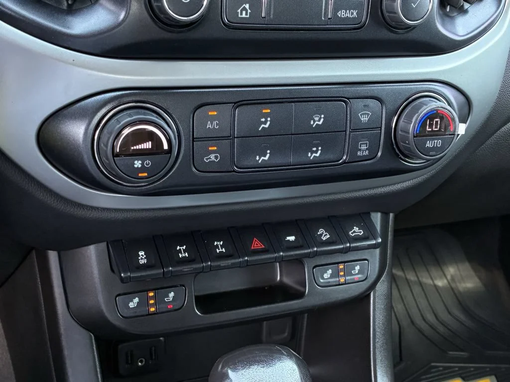 2022 Chevrolet Colorado ZR2 - Photo 29